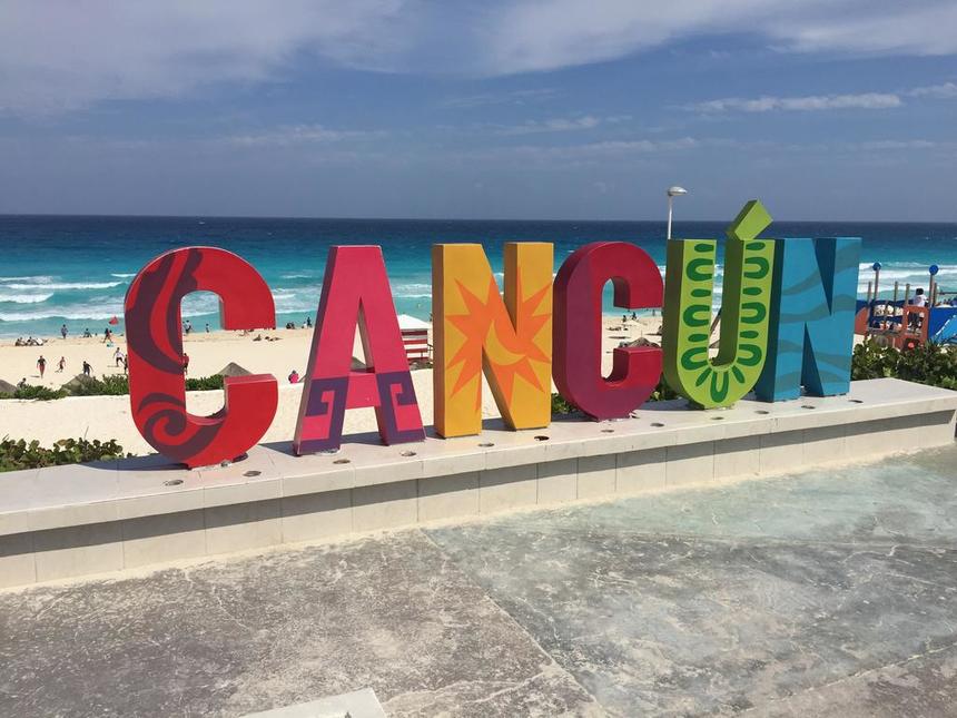 Just reduced ! Direct return flights from London & Manchester to Cancun, Mexico for only 229 £
