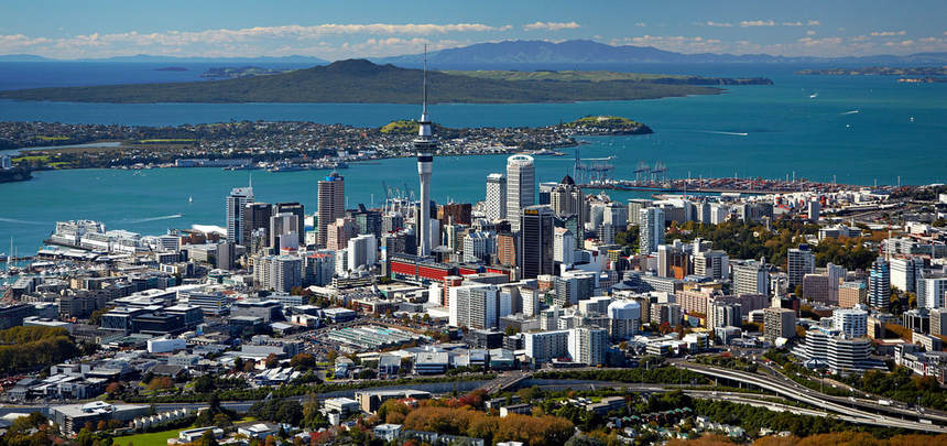 Return flights from London to Auckland for only 402 £ !!!