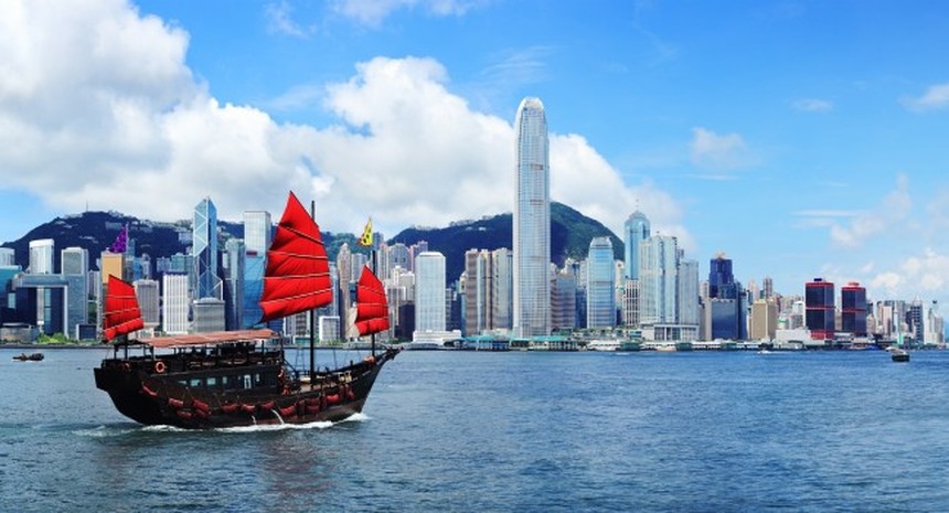 Round-trip flights from Geneva to Hong Kong on sale from just 326 €