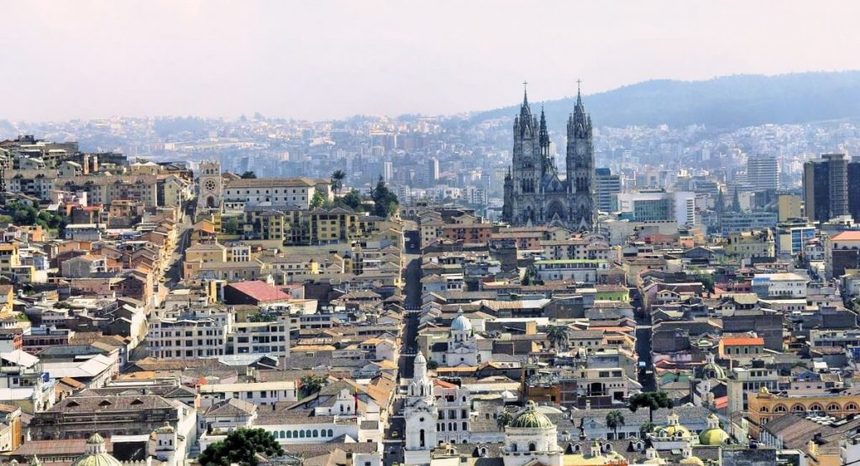 Return flights from Manchester to Quito, Ecuador for just 398 £ 