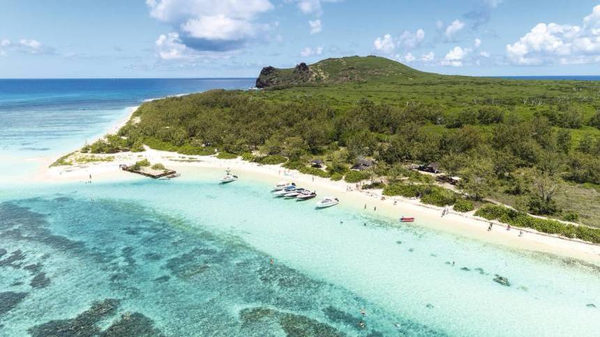 Return flights from Geneve to Mauritius for just 379 €