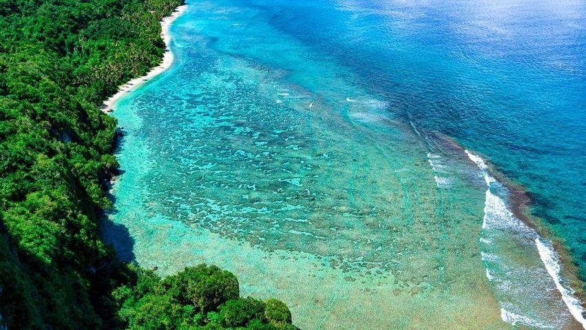 Return flights from Amsterdam to the remote island of Guam for 588 €