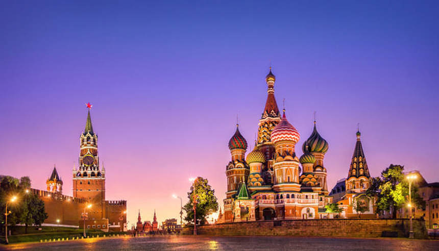 Russia low cost, return flights from Karlsruhe to Moscow for only 58 €