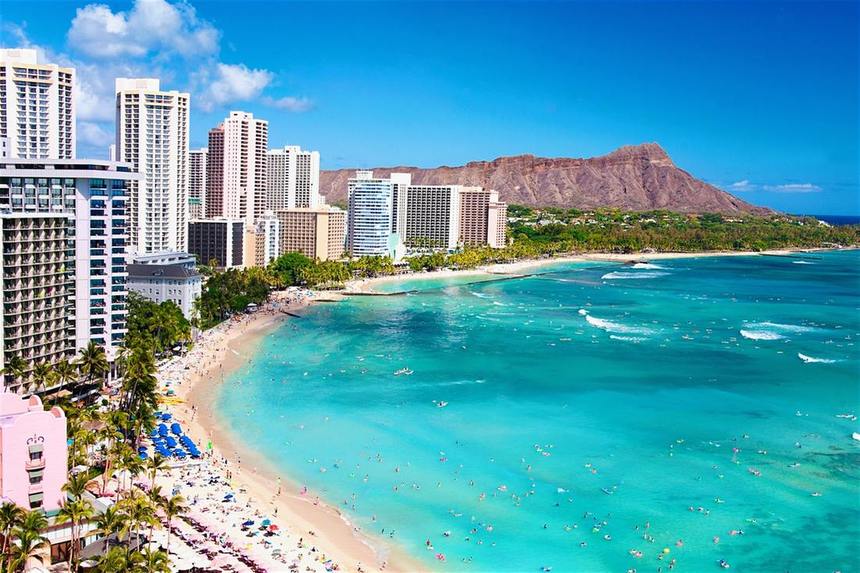 Return flights from Amsterdam to Honolulu, Hawaii from just 428 €