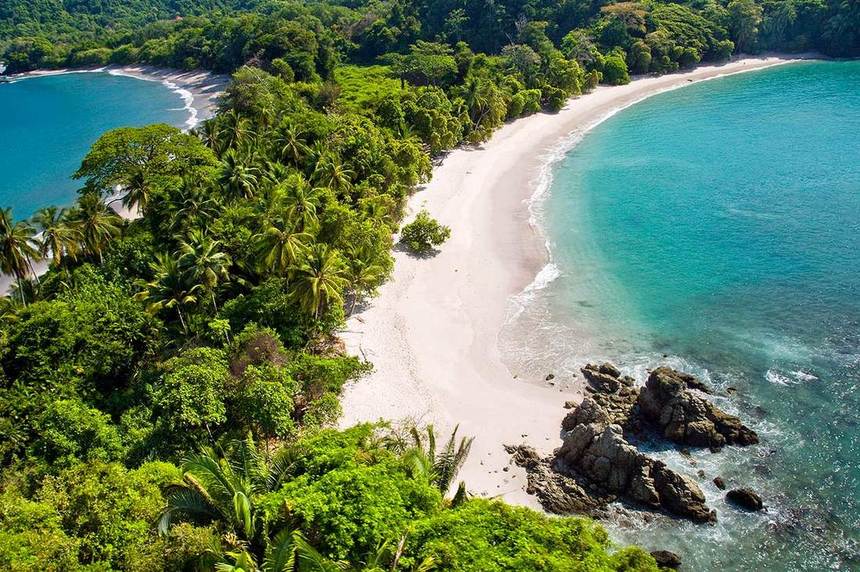 Round-trip flights from Paris to Liberia, Costa Rica for just 396 € 