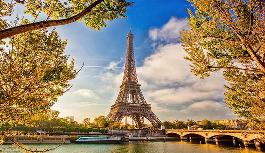 Direct one-way flights from New York to Paris for just 100 $ / 86 € 