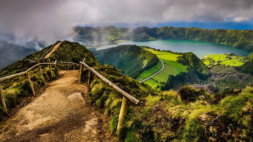 Summer ! Direct round-trip flights from Manchester to Ponta Delgada, Azores from only 54 £