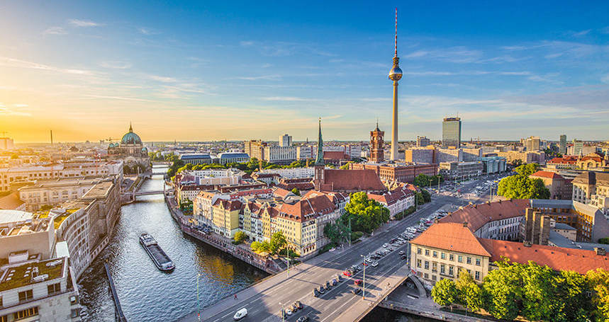 Round-trip flights from Palma de Mallorca to Berlin for just 20 €