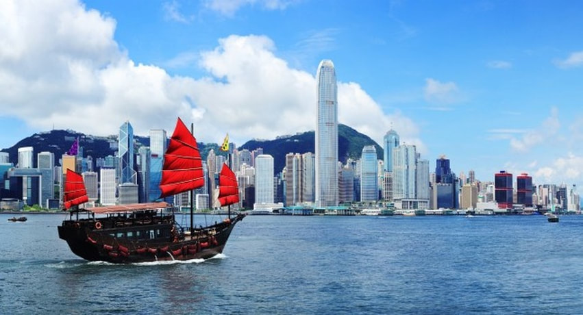Return flights from Vienna to Hong Kong for just 348 € 