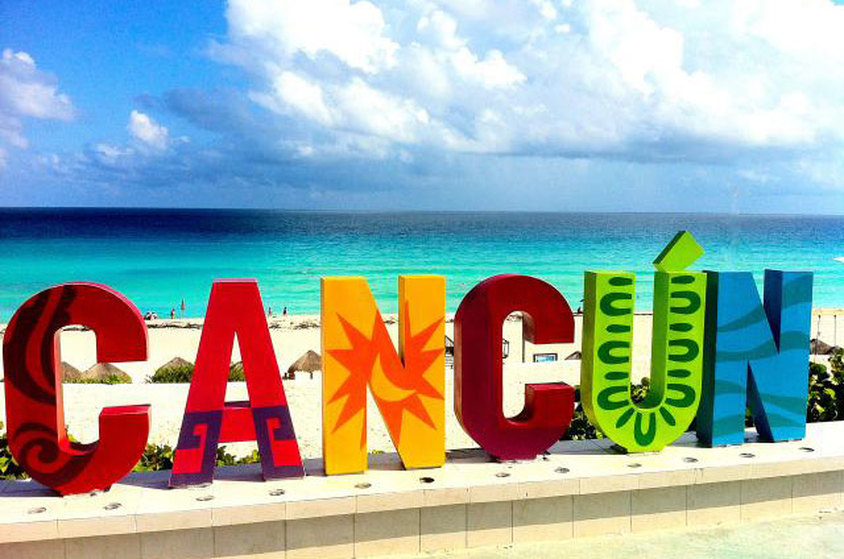 Round-trip flights from Brussels to Cancun, Mexico on sale from 294 € 