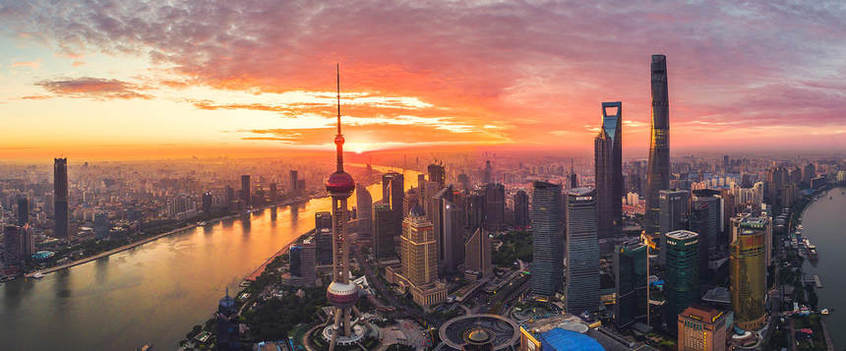 Round-trip flights from Basel to Shanghai for only 327 € 