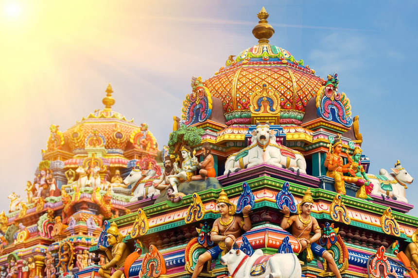Return flights from Paris to Chennai, India for just 281 € !