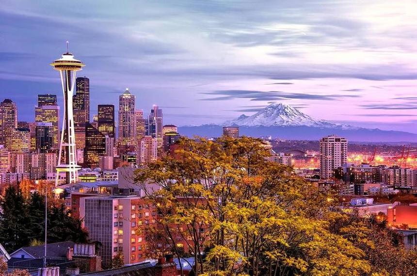 Round-trip flights from Frankfurt to Seattle for only 241 € 