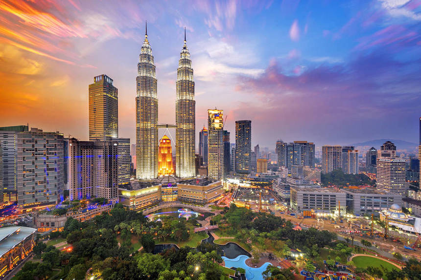 Direct round-trip flights from London to Kuala Lumpur for 410 £