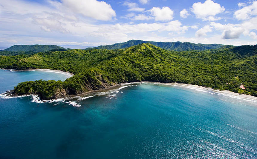Direct return flights from London to Costa Rica from only 240 £